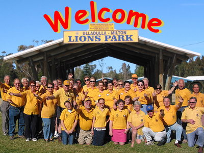 The friendly team at Ulladulla Milton Lions Club